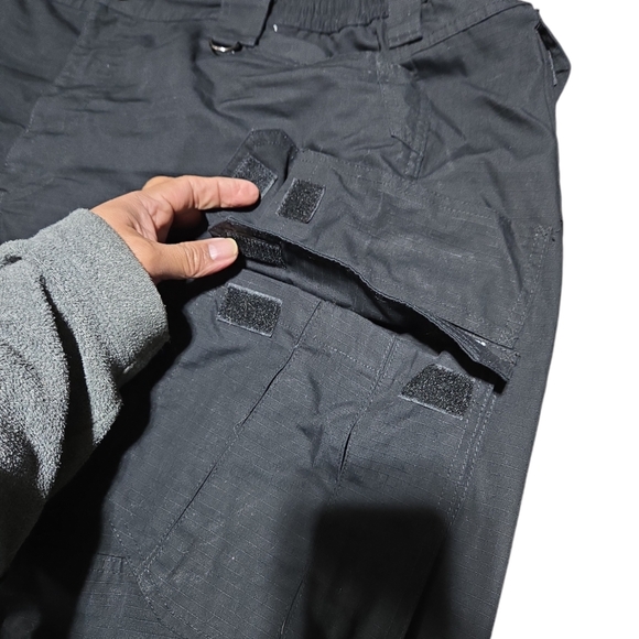 CQR Tactical Cargo Pants Men's Size  44x32 Black TLP-102.  01220285 - Picture 4 of 6